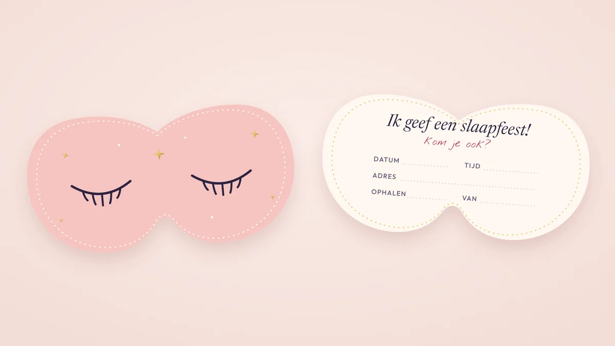 Uitnodiging voor een slaapfeestje in de vorm van een slaapmasker: voorkant met dichte oogjes, achterkant met datum, tijd en adres